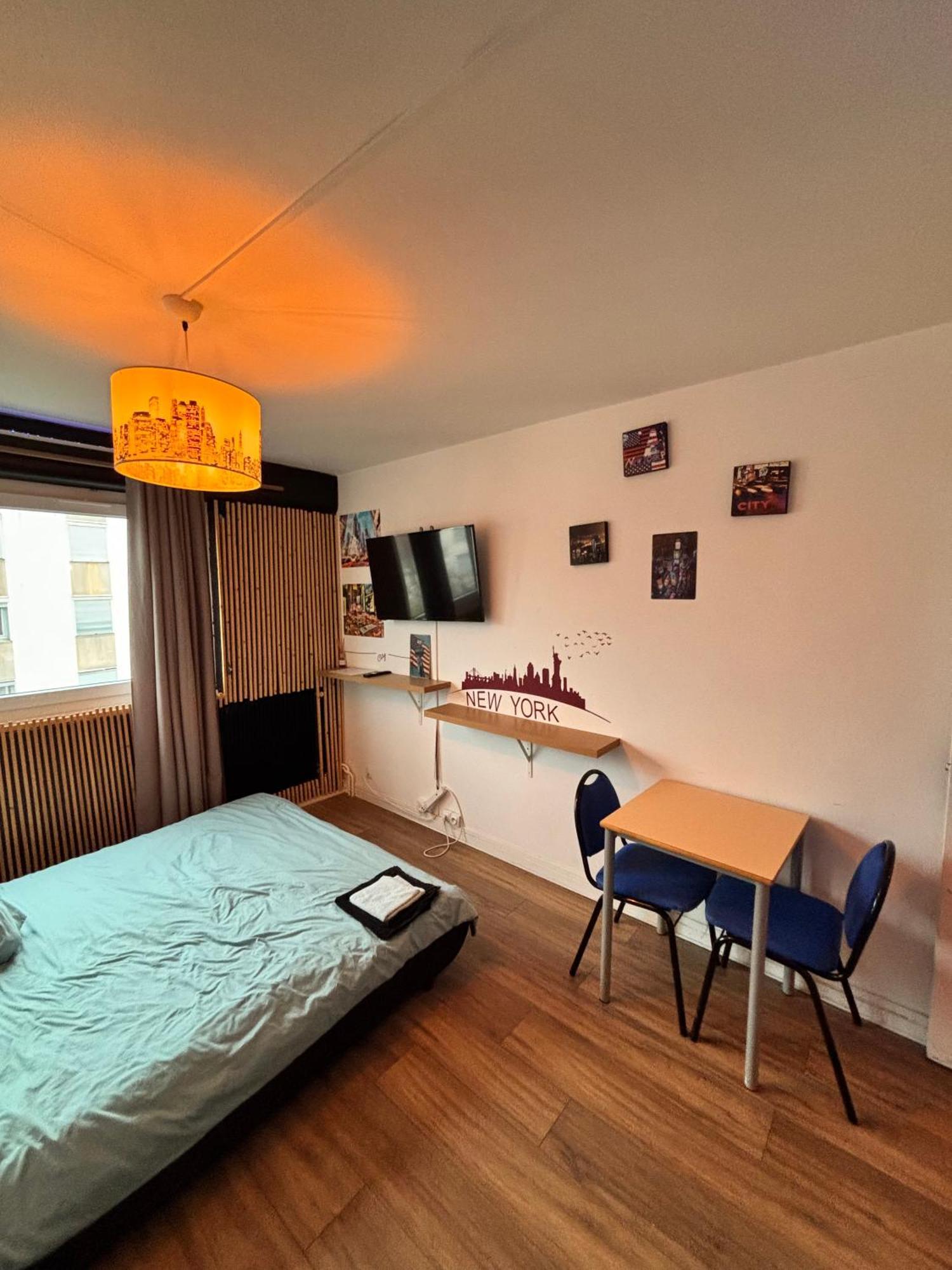 Le Gite "Manhattan Studio" Besancon Proche Centre Commerce Eksteriør billede